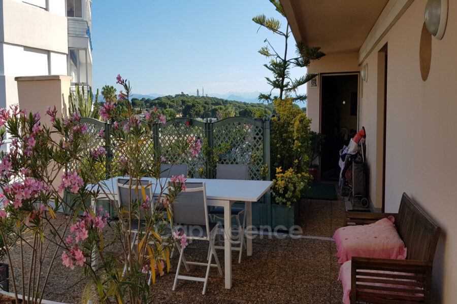 Appartement à vendre à Juan-les-Pins — Vue mer — photo 8
