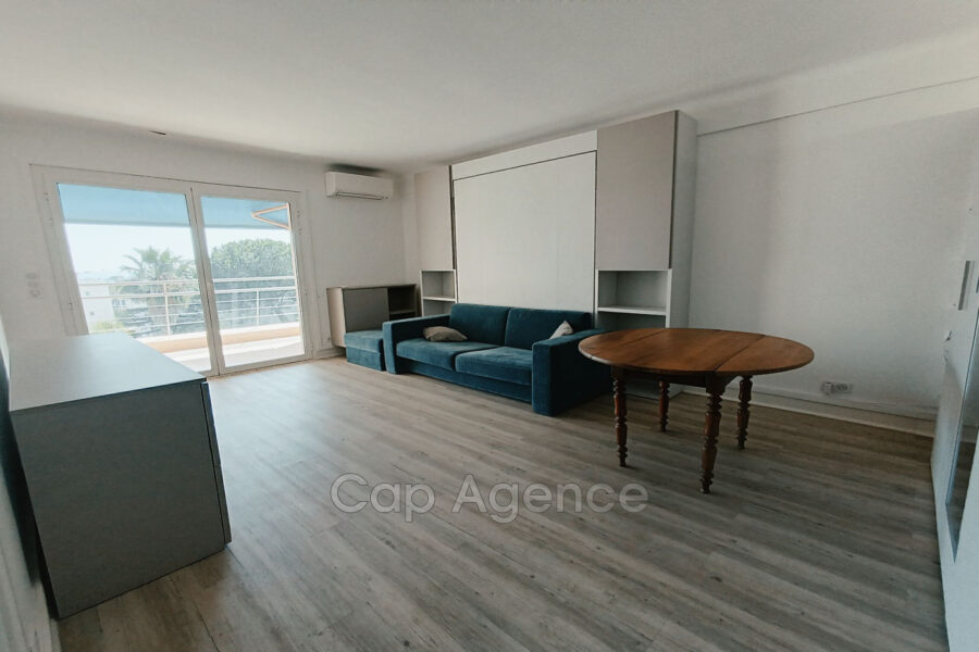 Appartement à vendre à Antibes — Vue mer — photo 3