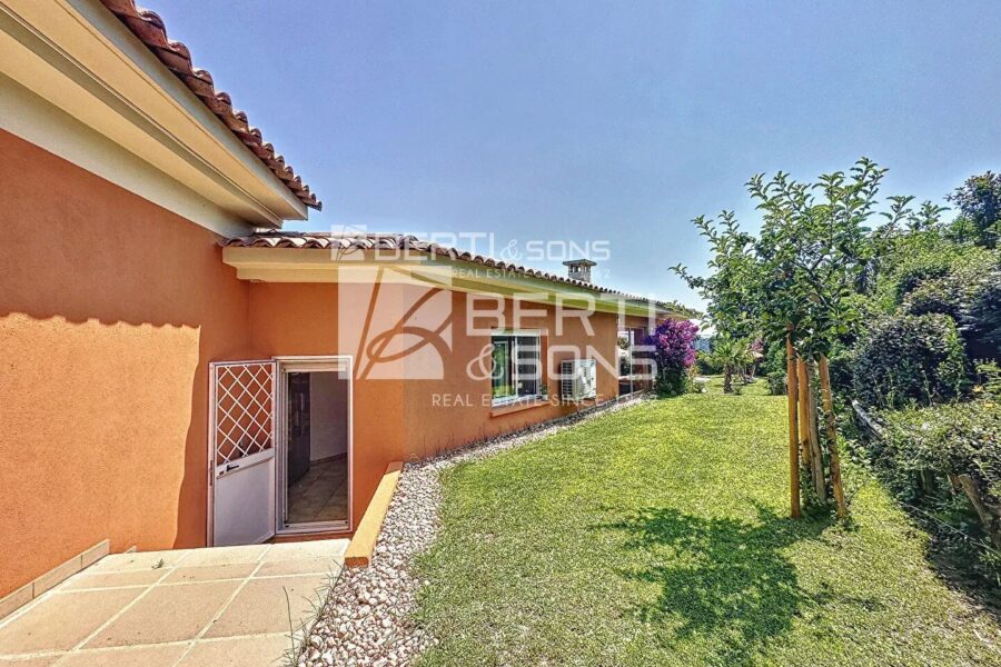Maison à vendre à Mandelieu-la-Napoule — Vue montagne — photo 17
