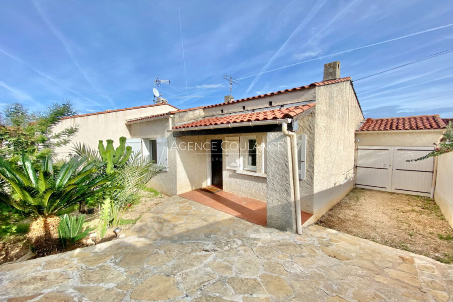 Maison à louer à La Ciotat — Vue parc & jardin — photo 2