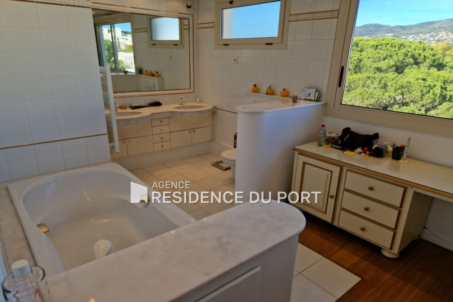 Appartement à vendre à Mandelieu-la-Napoule — Vue marina & port — photo 13