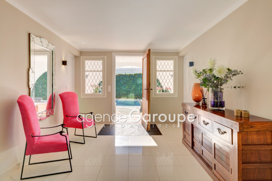 Maison à vendre à Cap-d&rsquo;Antibes — Vue mer — photo 11