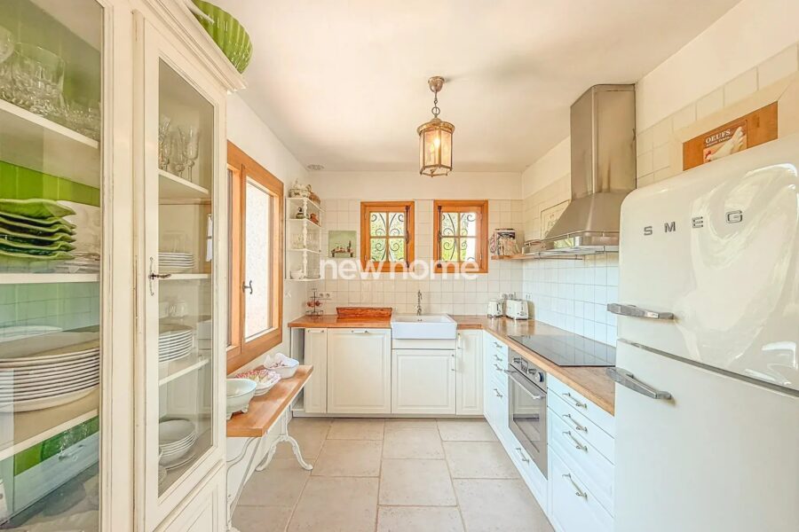 Maison à vendre à Saint-Raphaël — Vue mer — photo 8