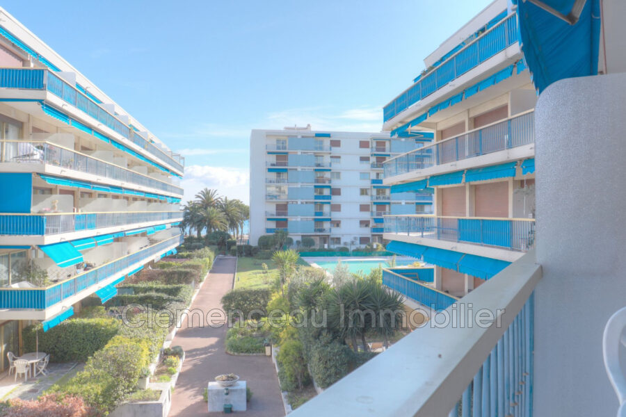 Appartement à vendre à Cagnes-sur-Mer — Vue mer — photo 1