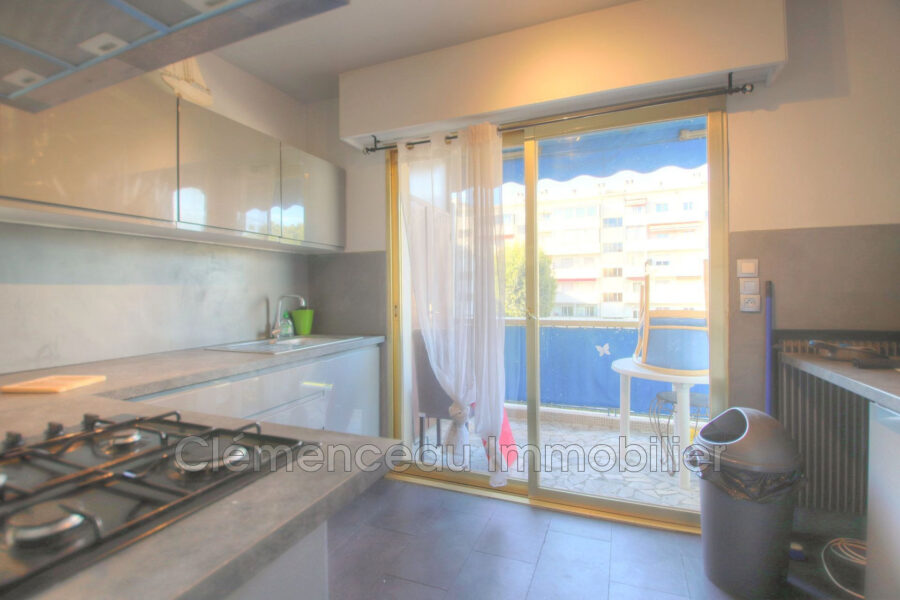 Appartement à vendre à Cagnes-sur-Mer — Vue mer — photo 2