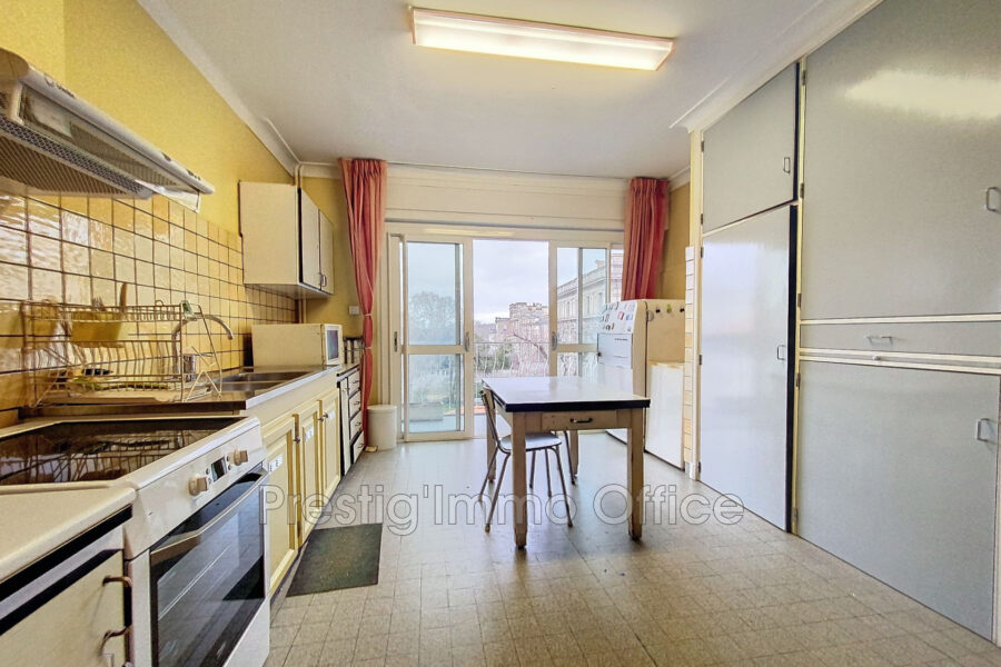 Appartement à vendre à Avignon — Vue parc & jardin — photo 5