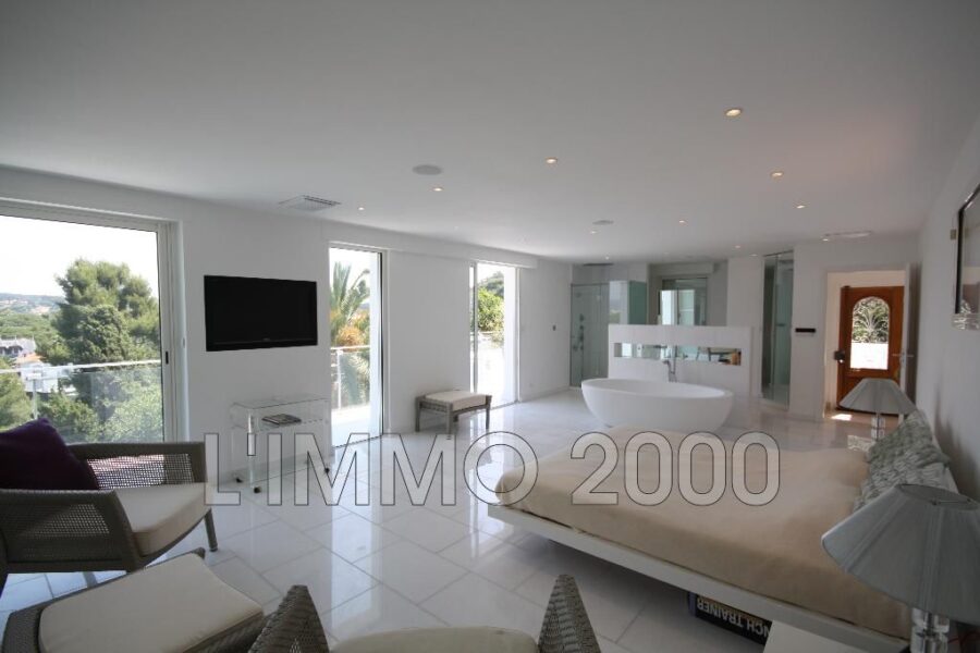Maison à vendre à Cap-d&rsquo;Antibes — Vue mer — photo 16