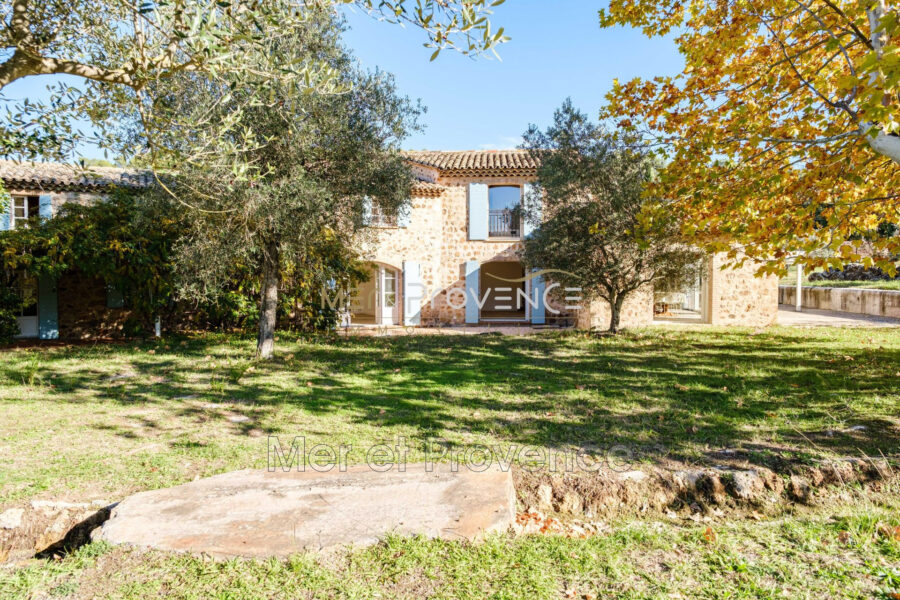 Maison à vendre à Les Arcs — Vue parc & jardin — photo 4