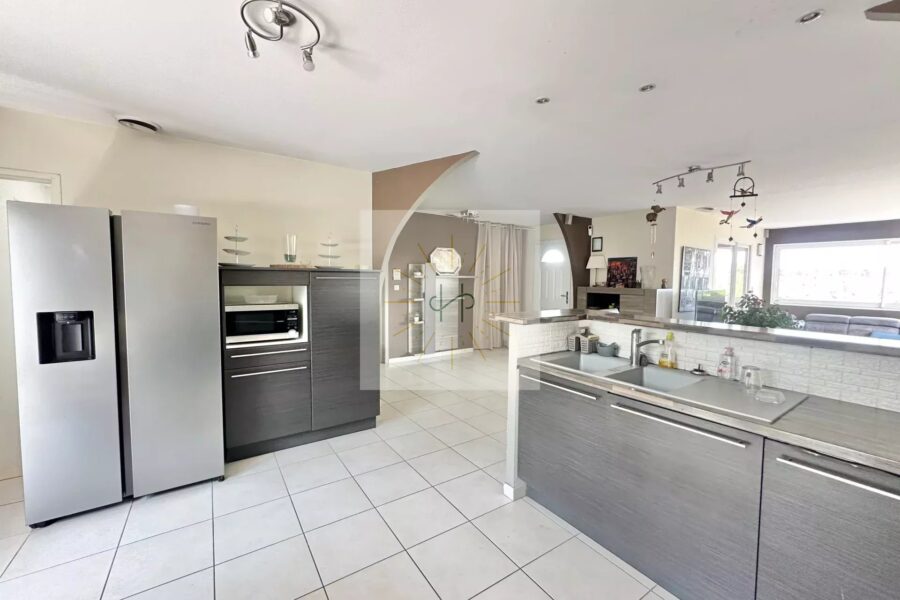 Maison à vendre à Montélimar — Vue montagne — photo 11