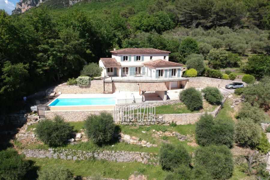 Maison à vendre à Tourrettes-sur-Loup — Vue montagne — photo 8