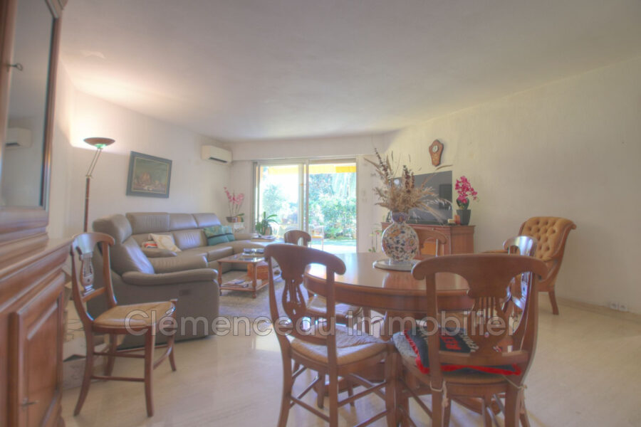 Appartement à vendre à Cagnes-sur-Mer — Vue parc & jardin — photo 3