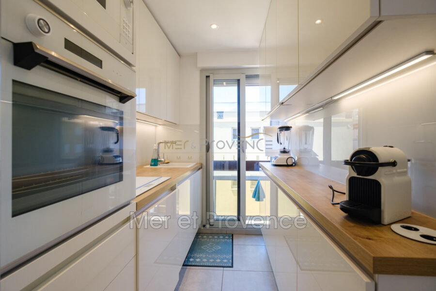 Appartement à vendre à Sainte-Maxime — Vue mer — photo 7