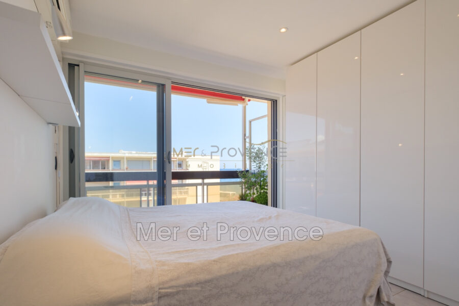 Appartement à vendre à Sainte-Maxime — Vue mer — photo 14