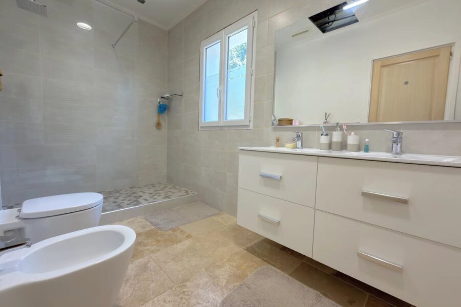 Maison à vendre à Saint-Cézaire-sur-Siagne — Vue dégagée — photo 14