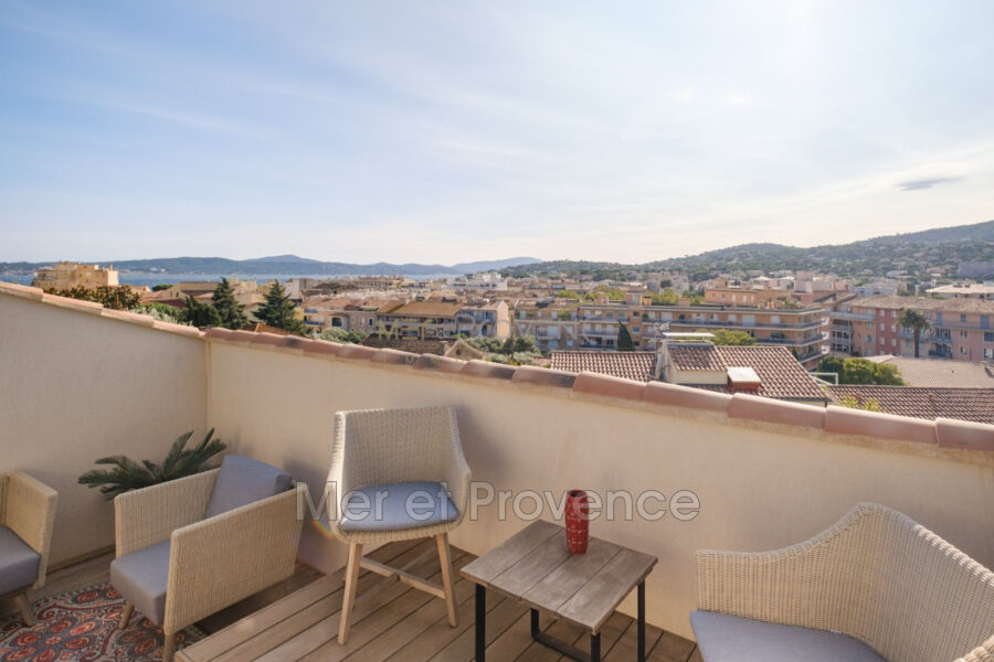 Appartement à vendre à Sainte-Maxime — Vue mer — photo 2
