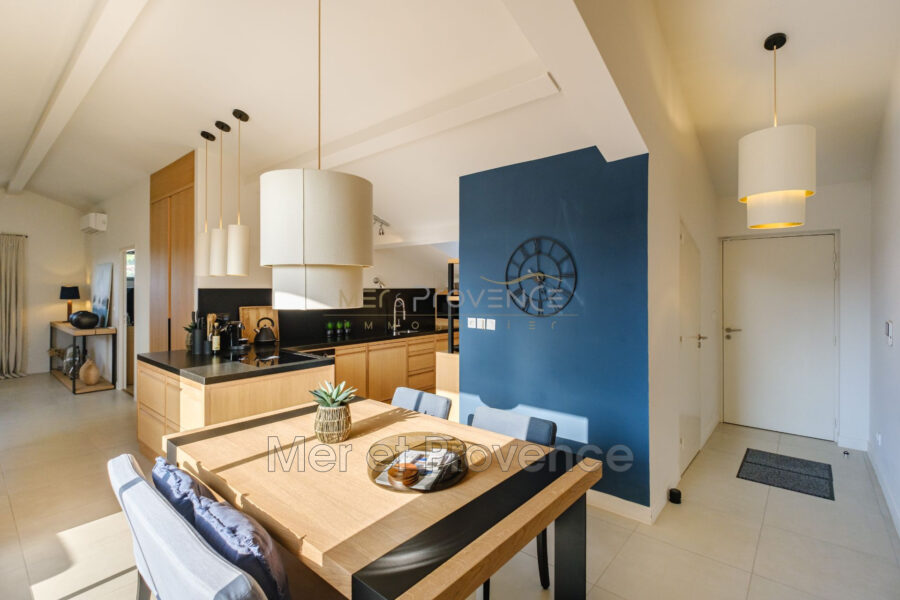 Appartement à vendre à Sainte-Maxime — Vue mer — photo 5