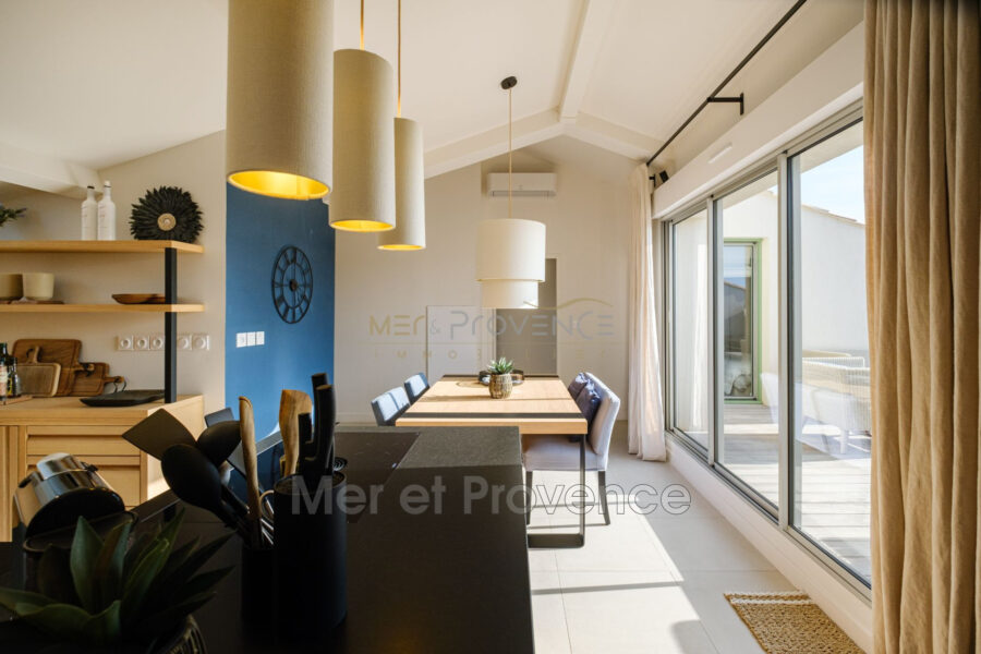 Appartement à vendre à Sainte-Maxime — Vue mer — photo 6