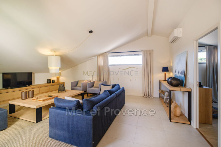 Appartement à vendre à Sainte-Maxime — Vue mer — photo 13