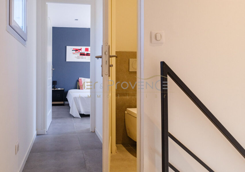 Maison à vendre à Sainte-Maxime — Vue parc & jardin — photo 17
