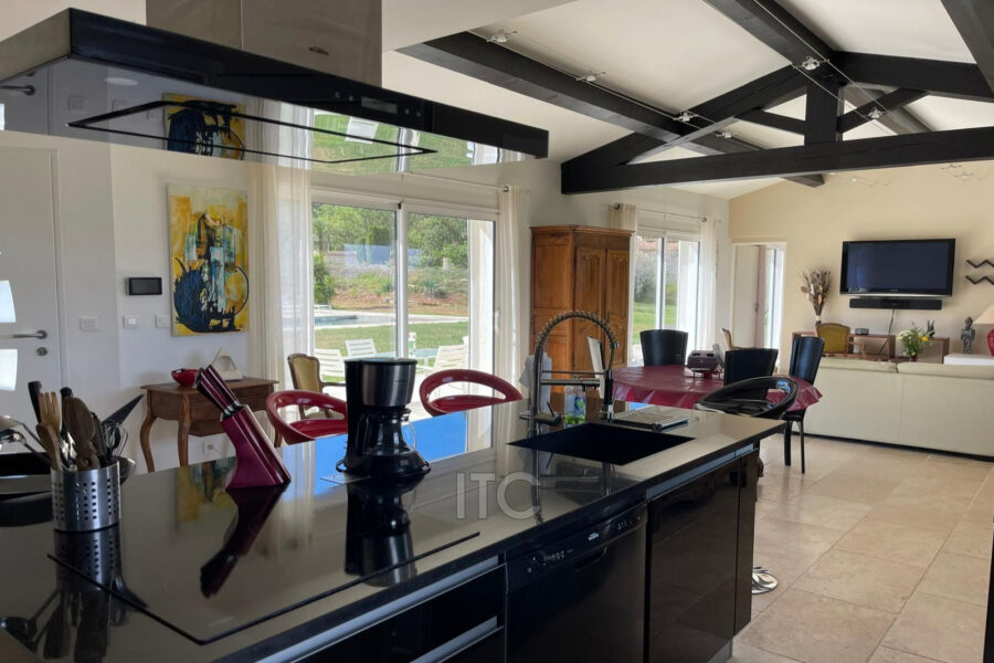 Maison à vendre à Trets — Vue montagne — photo 3
