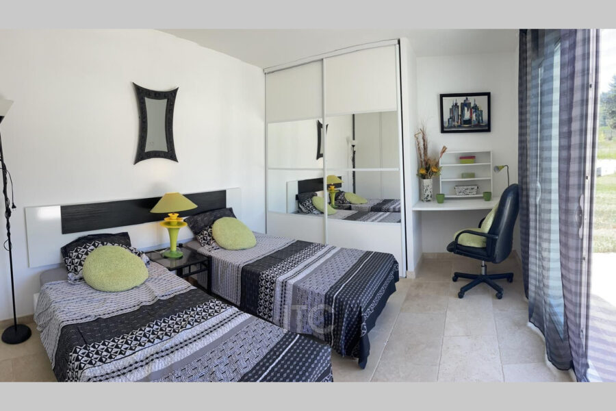 Maison à vendre à Trets — Vue montagne — photo 10