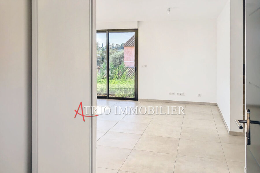 Maison à louer à Cagnes-sur-Mer — Vue nature — photo 8