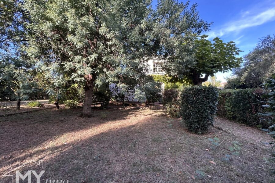 Maison à vendre à Pineuilh — Vue parc & jardin — photo 24