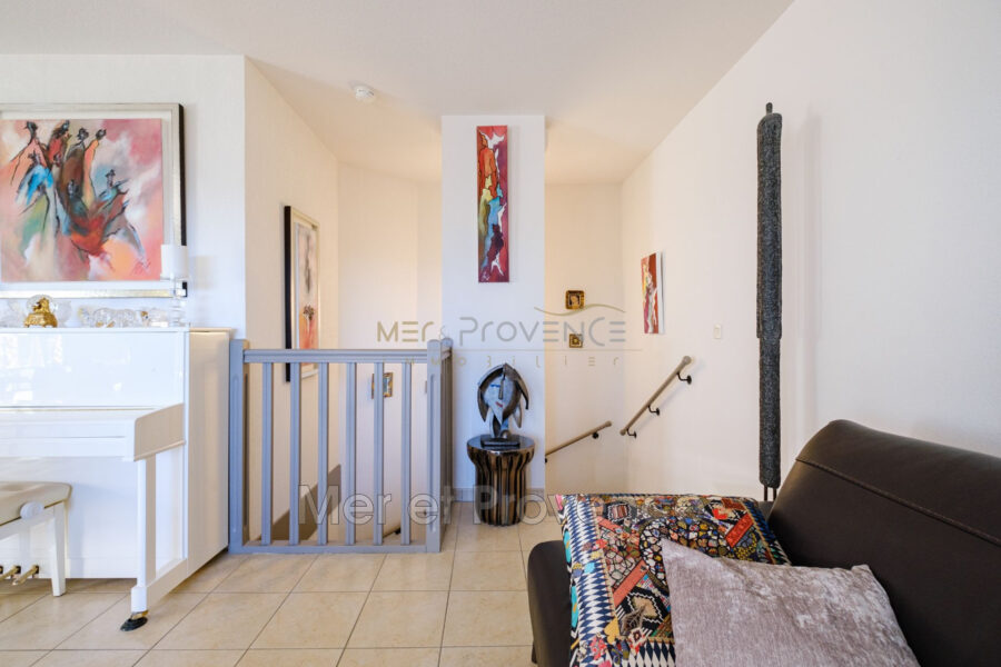 Maison à vendre à Sainte-Maxime — Vue nature — photo 8