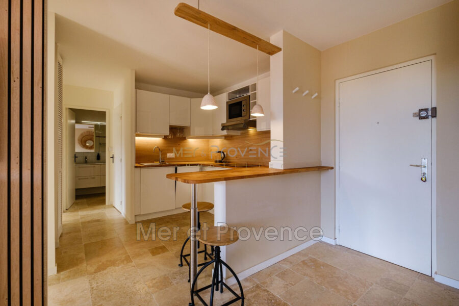 Appartement à vendre à Sainte-Maxime — Vue mer — photo 7