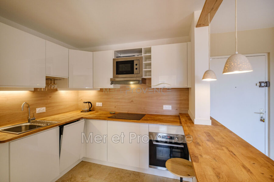 Appartement à vendre à Sainte-Maxime — Vue mer — photo 8