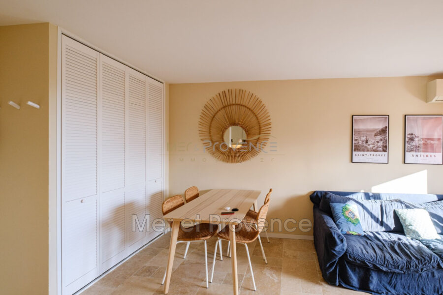 Appartement à vendre à Sainte-Maxime — Vue mer — photo 9