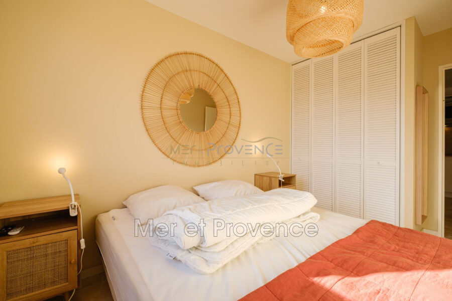 Appartement à vendre à Sainte-Maxime — Vue mer — photo 12
