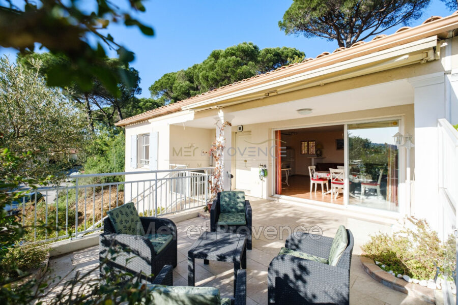 Appartement à vendre à Sainte-Maxime — Vue nature — photo 2