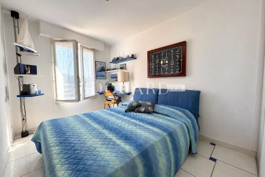 Appartement à vendre à Menton — Vue sur la ville — photo 19