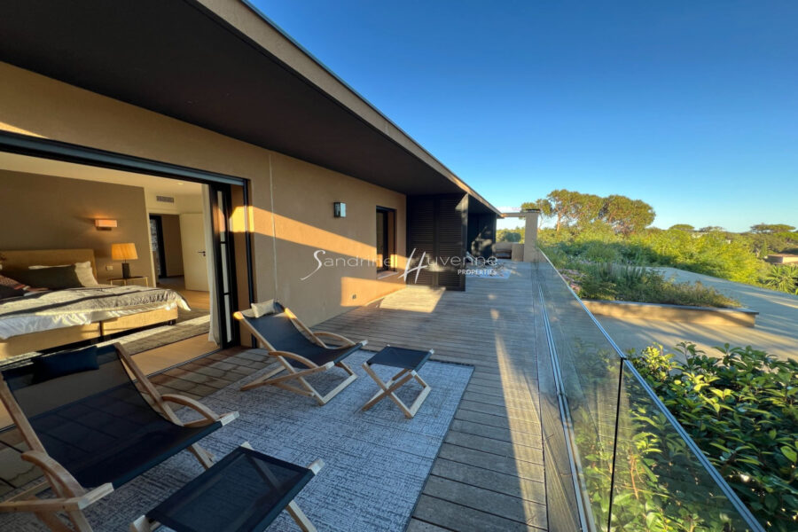 Maison à vendre à La Croix-Valmer — Vue mer — photo 9
