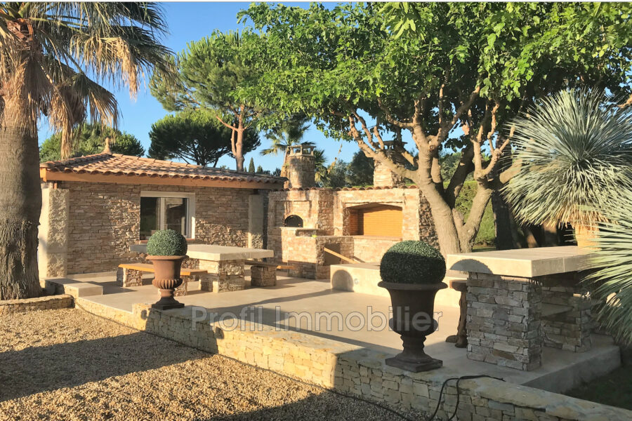 Maison à vendre à Marsillargues — Vue parc & jardin — photo 2