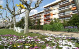 Appartement à louer à Sainte-Maxime — Vue sur la ville — photo 2