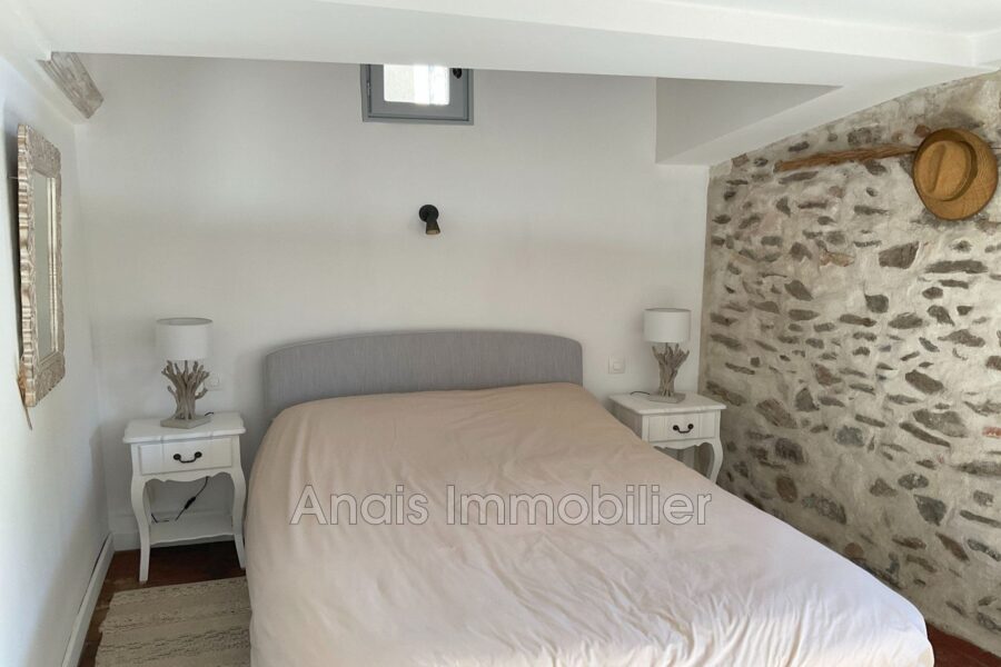 Maison à vendre à Cogolin — Vue sur la ville — photo 8