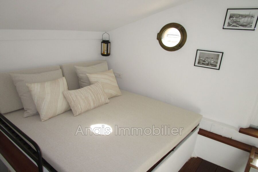 Maison à vendre à Cogolin — Vue sur la ville — photo 13