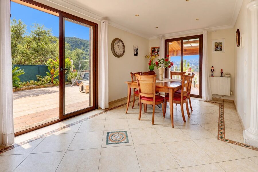 Maison à vendre à La Trinité — Vue montagne — photo 19