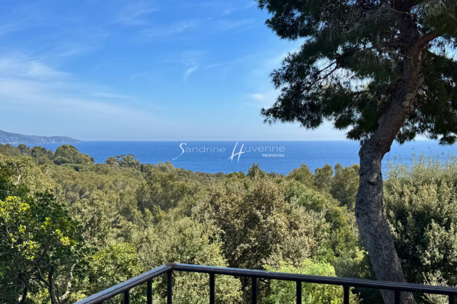 Maison à vendre à Cavalaire-sur-Mer — Vue mer — photo 16