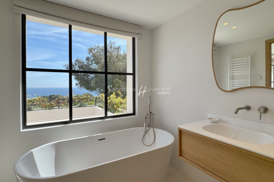 Maison à vendre à Cavalaire-sur-Mer — Vue mer — photo 19