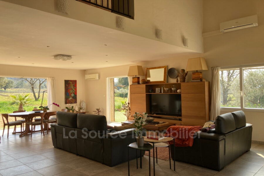 Maison à vendre à La Garde-Freinet — Vue vignes — photo 2