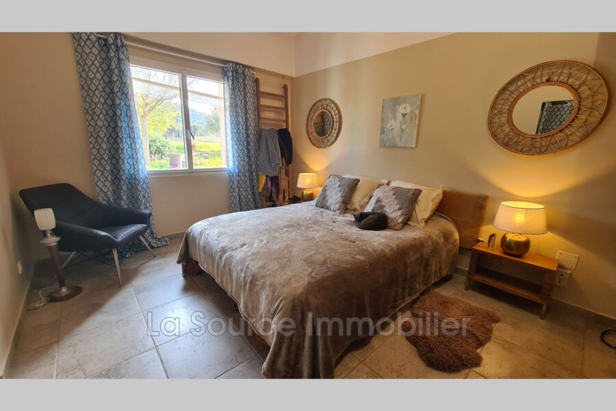 Maison à vendre à La Garde-Freinet — Vue vignes — photo 3