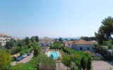 Appartement à vendre à Antibes — Vue mer — photo 1