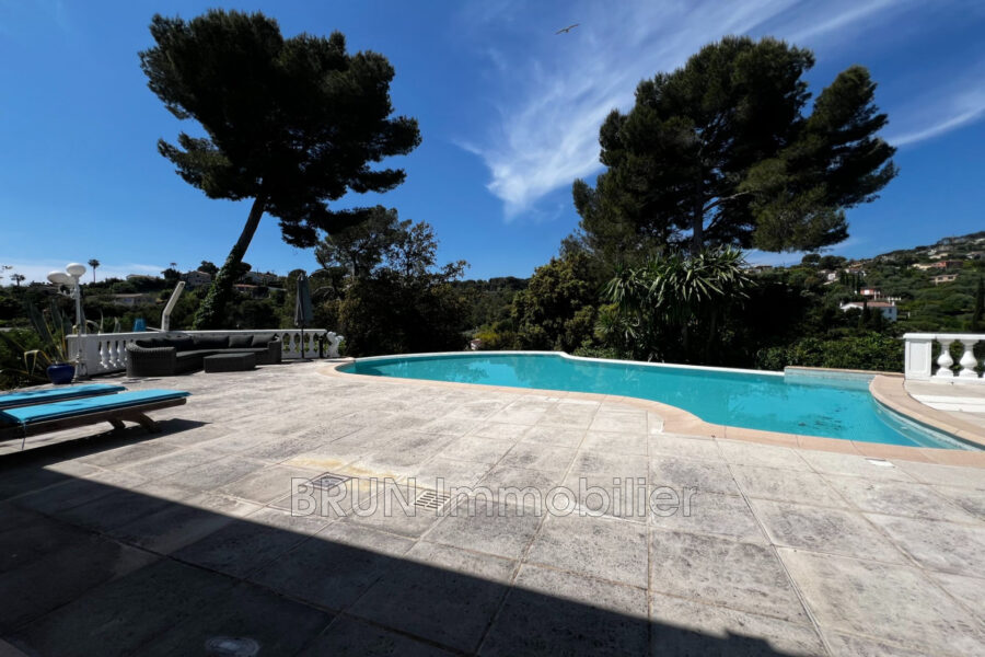 Maison à vendre à Antibes — Vue mer — photo 13