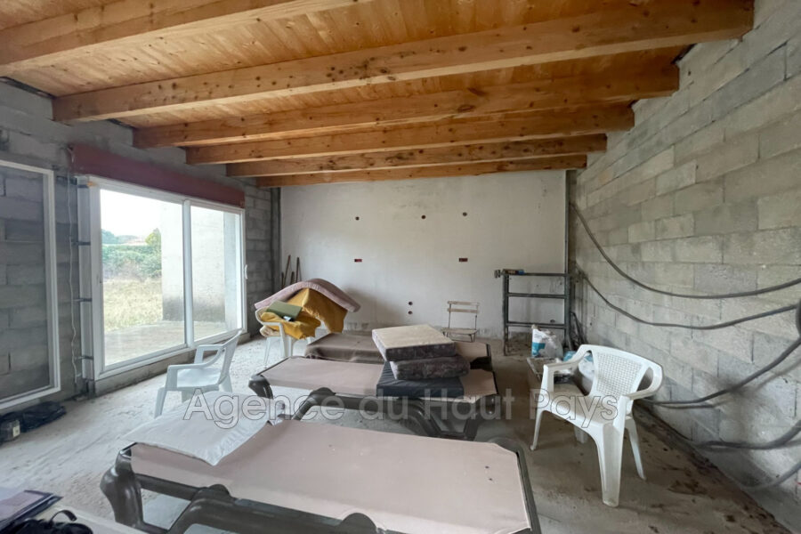 Maison à vendre à Saint-Cézaire-sur-Siagne — Vue parc & jardin — photo 11