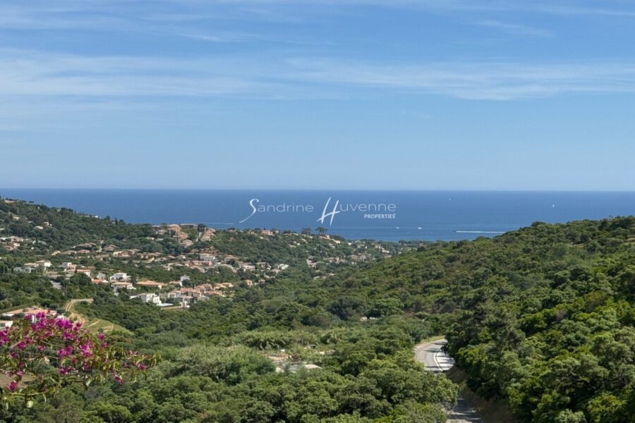 Maison à vendre à Cavalaire-sur-Mer — Vue mer — photo 15