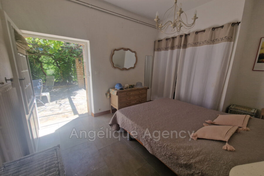 Maison à vendre à Lorgues — Vue parc & jardin — photo 9