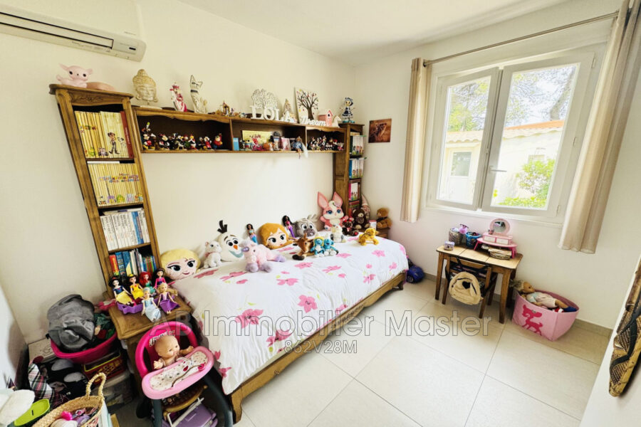Maison à vendre à Antibes — Vue parc & jardin — photo 9